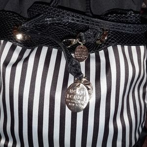 Henri Bendel Miss Centennial Iconic Strip/Multi